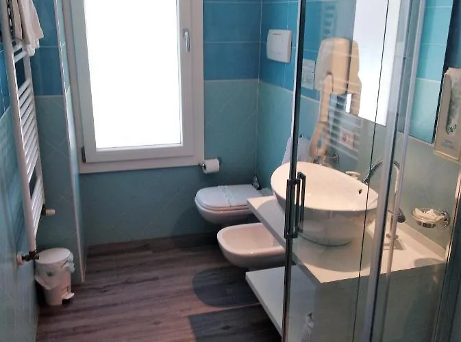 מלון Orchidea 3*