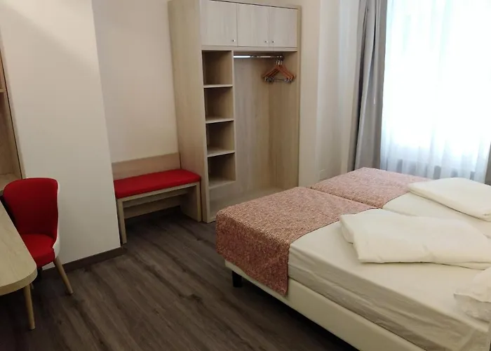 Orchidea فندق 3*